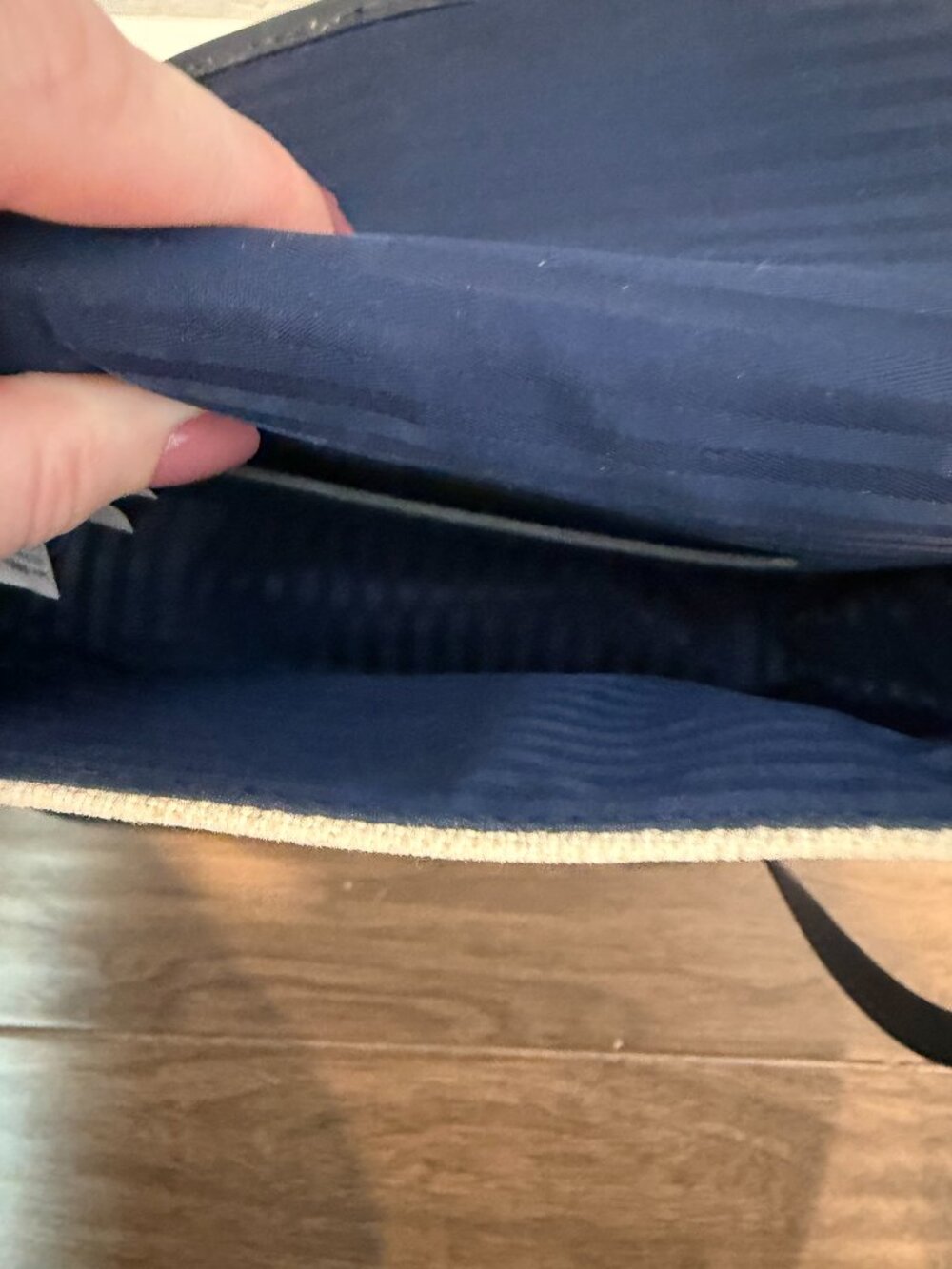 J. Crew Saddle Bag - Picture 6 of 7